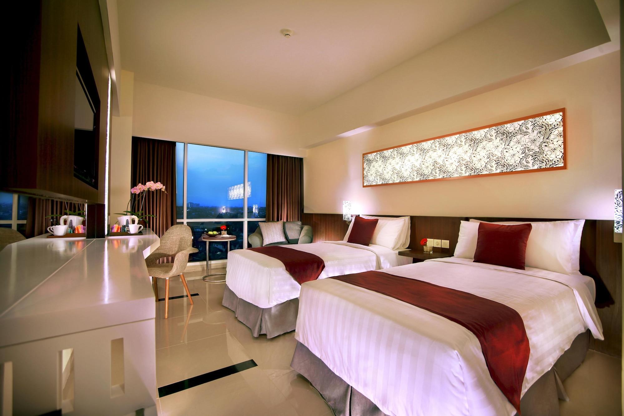 Atria Hotel Malang Exteriér fotografie