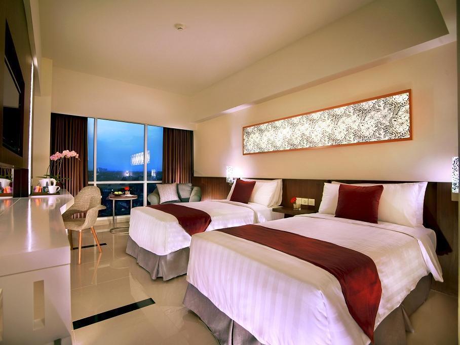 Atria Hotel Malang Exteriér fotografie