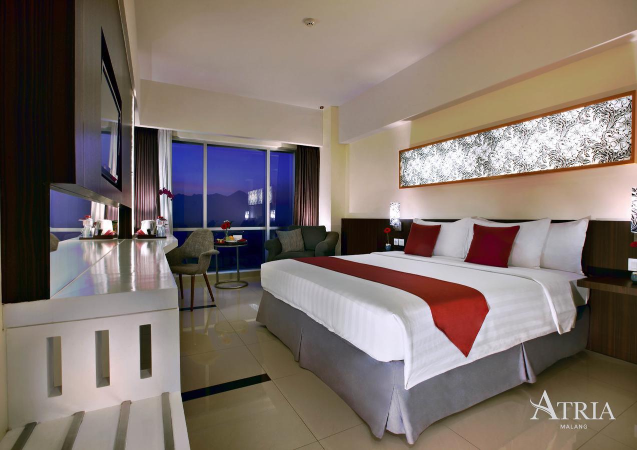 Atria Hotel Malang Exteriér fotografie